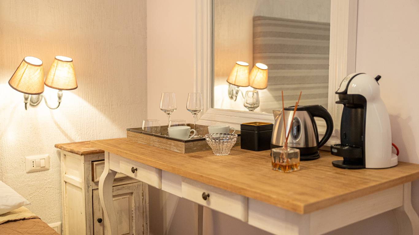 Juno-Baldassini-suite-luxury-guesthouse-pantheon-roma-habitación-detalles-5149