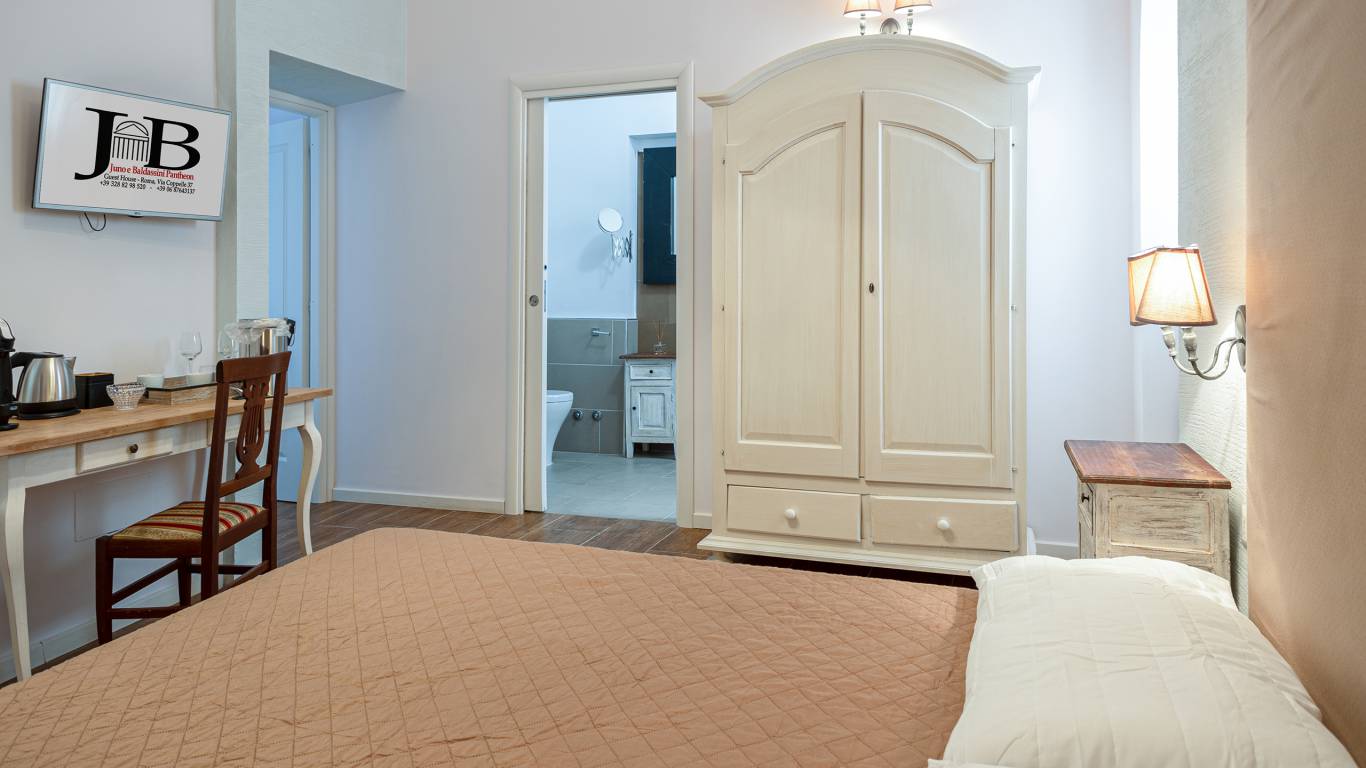 Juno-Baldassini-suite-luxury-guesthouse-pantheon-rome-rooms-5101