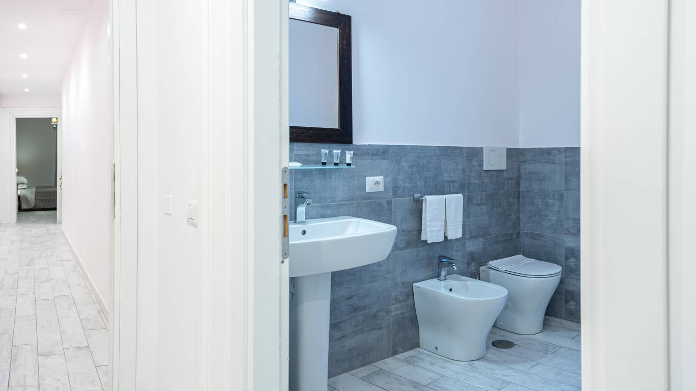 Juno-Baldassini-suite-luxury-guesthouse-pantheon-roma-habitación-baño-5047