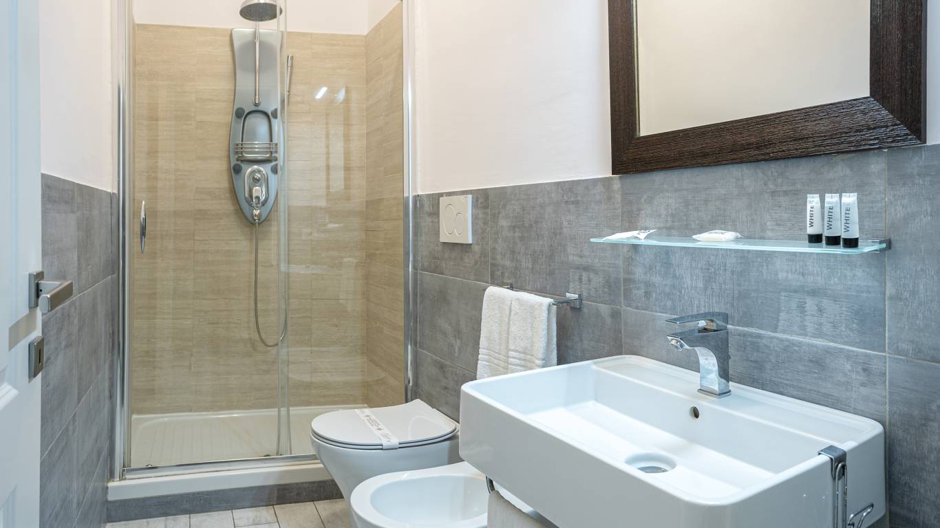 Juno-Baldassini-suite-luxury-guesthouse-pantheon-roma-habitación-baño-5029